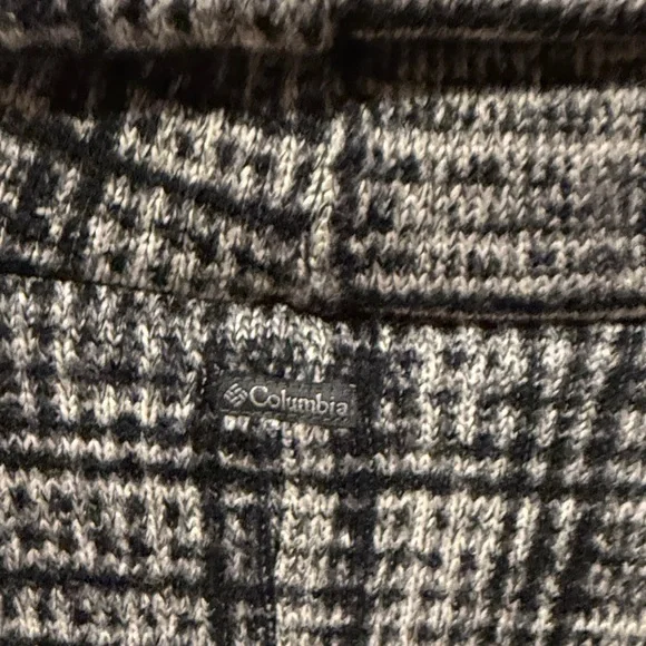 Columbia Black and Gray Plaid Turtleneck Sweater - Picture 6 of 6